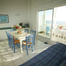 Apartment with a view on the pool or see near Fort Boyard, 富拉 — 照片 2