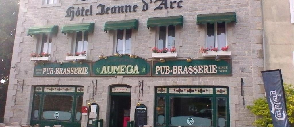 Hôtel Jeanne D'Arc, 圣谢利达普谢 — 照片 1
