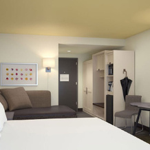 Holiday Inn Fredericksburg Conference Ctr, an IHG Hotel (Ex. Wingate by Wyndham Fredericksburg), 腓特烈斯贝 — 照片 2