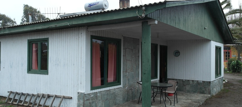 Cabañas Los Tamarugos, Pichidangui — photo 1