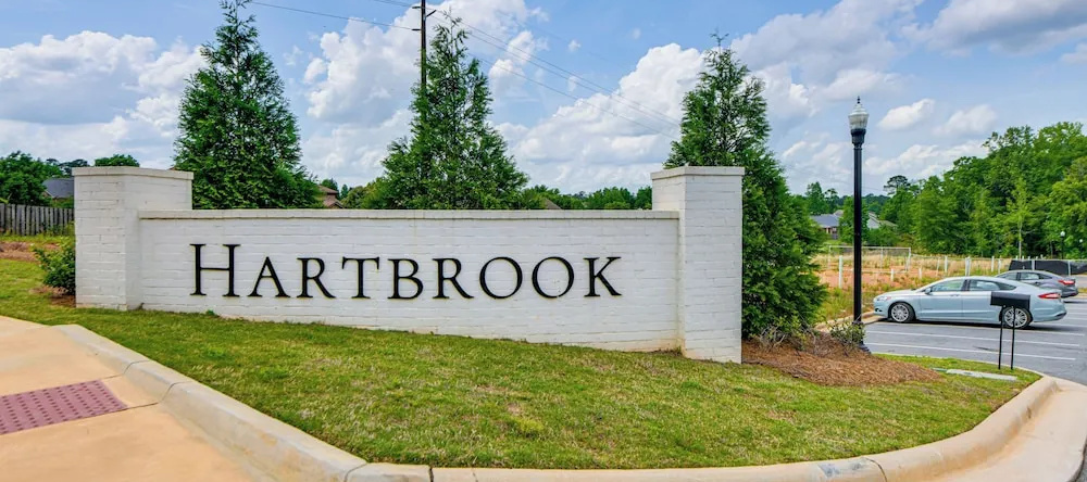 4 Mi to Auburn University: Townhome w/ Fenced Yard, Opelika — photo 1