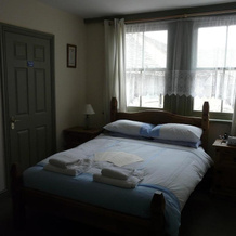 The Old Swan Inn, Lechlade — photo 4