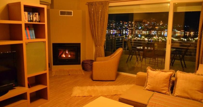 Paralimnio Suites, Kastoria — photo 1