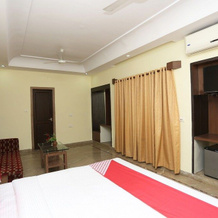 OYO 8625 Yogendra Residency, Jharsuguda — photo 4