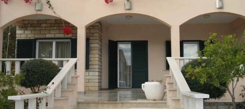 Villa Sun, 塞盖特-弗兰伊察 — 照片 1