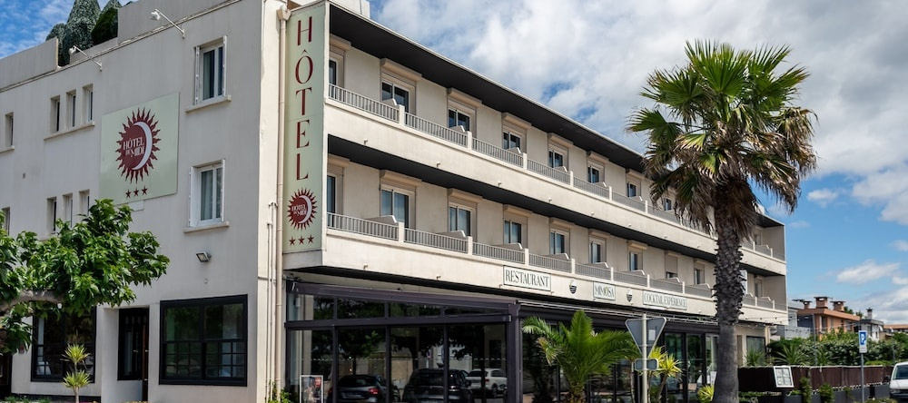 Hôtel du Midi Palavas, 帕拉瓦莱弗洛 — 照片 1