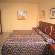 Broncemar Beach Suites Hotel, 卡莱塔德富斯特 — 照片 3