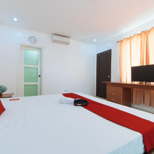 RedDoorz Plus @ La Estreas Antipolo Rizal, Antipolo — photo 4