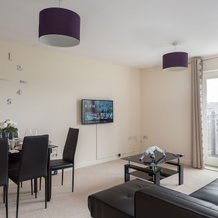 Luxury 2 Bed Flat By The Canal, Милтон Кейнс — фото 2