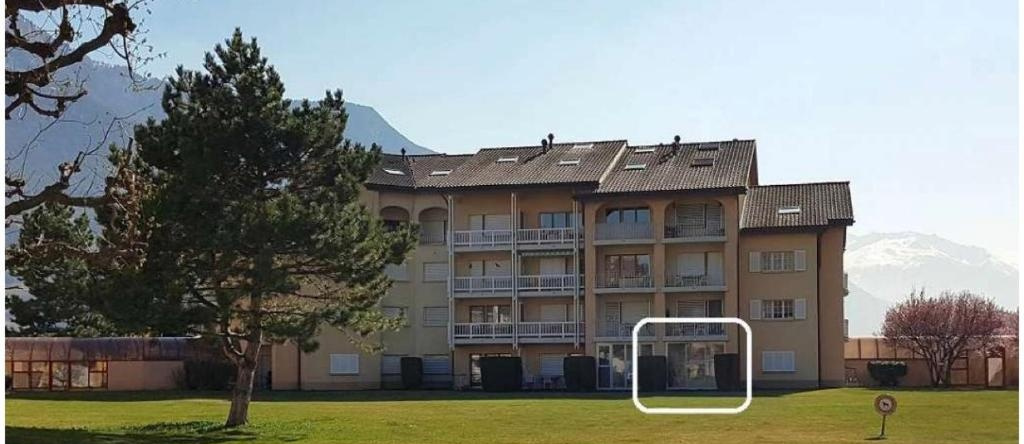 Studio 4pers aux Bains de Saillon, 锡永 — 照片 1