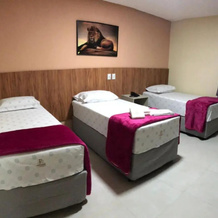 Premium Hotel, 德尔米鲁戈韦亚 — 照片 2