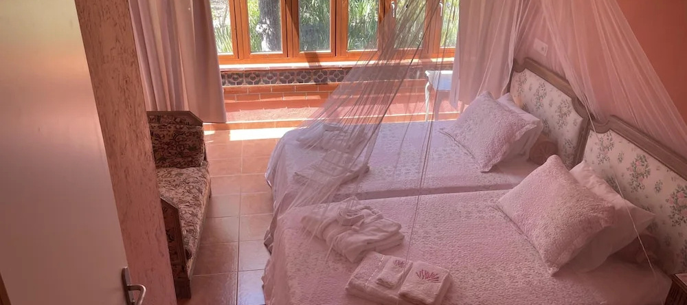 Charming Garden Retreat in Pedrogao Grande, Pedrogao Grande — photo 1