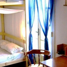 Adonis Guesthouse, 巴齐 — 照片 5