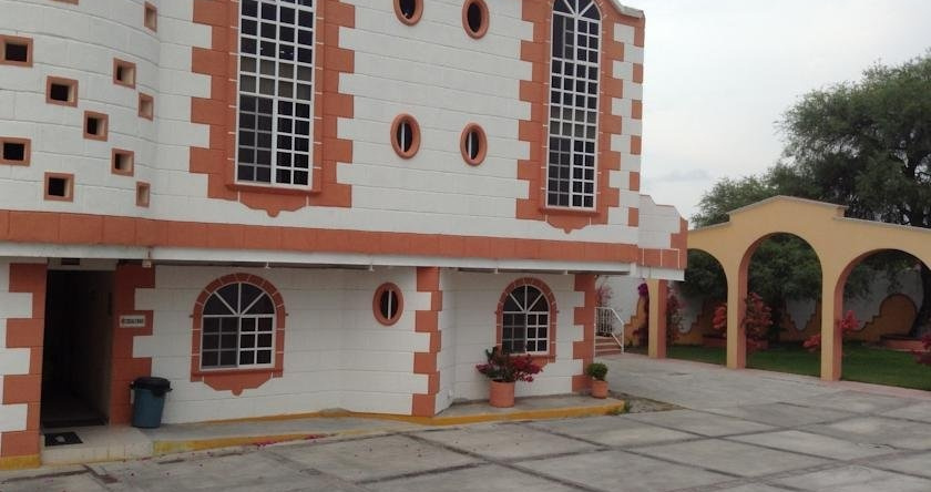 Casa Blanca, 伊斯米基尔潘 — 照片 1