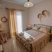 Elisso apartment with seaview garden, 阿尔戈斯托利 — 照片 2