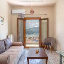Alexandra's Cozy Sea View Apartment, 阿尔戈斯托利 — 照片 2