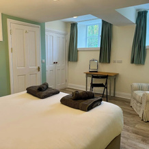 Holyland House - Greenacres Estates, 彭布罗克 — 照片 2