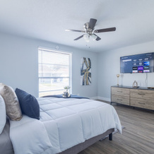 Sleeps 6 Hot Tub Fenced Yard Cozy Chic, 汤恩康特里 — 照片 4