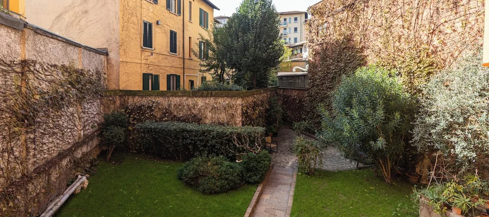 Italianway - Dall'ongaro 27, Милан — фото 1