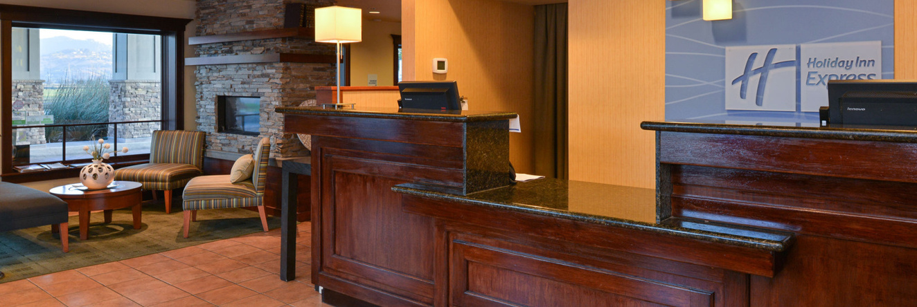 Holiday Inn Express Mill Valley San Francisco Area by IHG, 塔马尔派斯-霍姆斯特德谷 — 照片 1