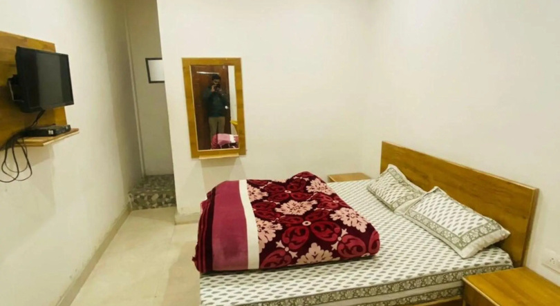 The Gajraj Hotel, 奥利 — 照片 1