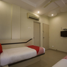 OYO 11566 Shree Swami Apartment, 平普里-钦奇瓦德 — 照片 5
