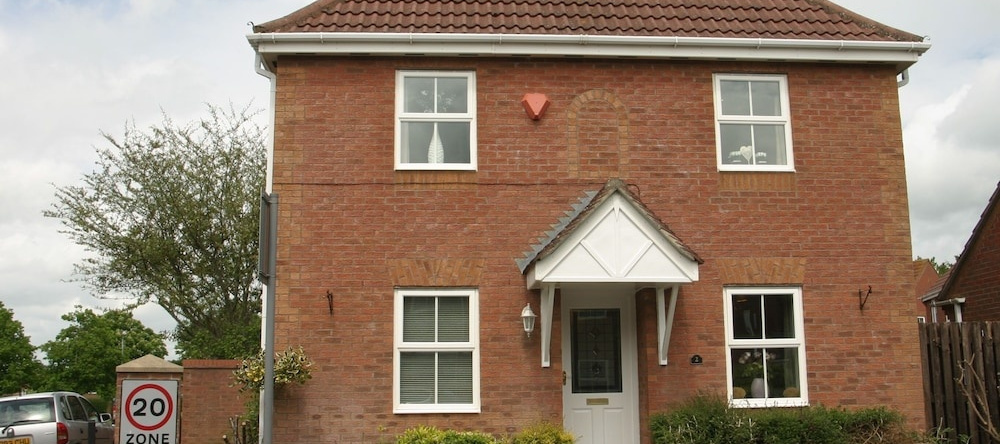2 Chambers Avenue, Эймсбери — фото 1