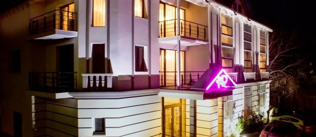 Romantic Boutique Hotel, Фокшаны — фото 1