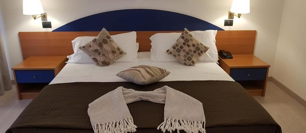 Roero Park Hotel, Соммарива-Перно — фото 1