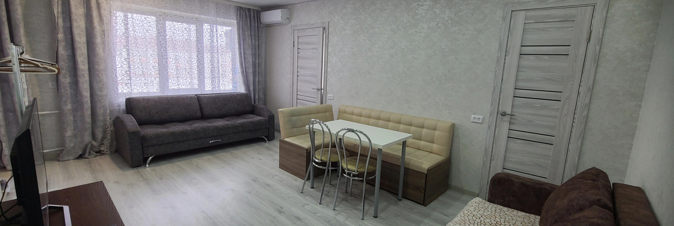 Uyutnaya V Tsentre Goroda Flat, 十月城 — 照片 1