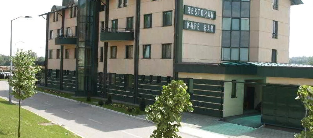 Hotel Cubic, Laktaši — photo 1