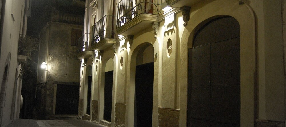 Hotel Casa Marcial, 贝萨卢 — 照片 1