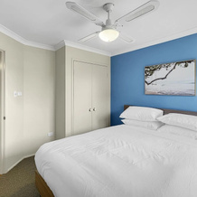 Our Haven: 4-bed Escape Near Beach & Mogo Trails, Batehaven — photo 5