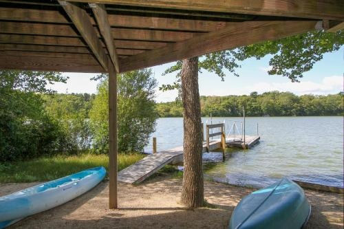 43 Santuit Ln Home, Mashpee — photo 1