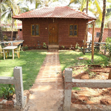 Darya sarang resort & Beer shopee, Ganpatipule — photo 2