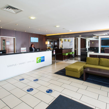 Holiday Inn Express Cambridge Duxford M11 Jct 10, 惠特尔福德 — 照片 2