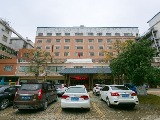 Qinzhou Lingshan Zhengjiu Hotel, Lingshan — photo 1
