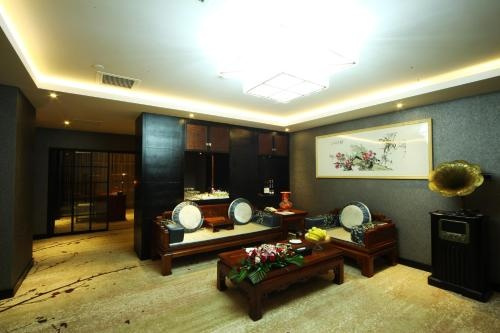 Xiongzhao Grand Hotel Weishan, Наньчжао — фото 1