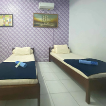 Guest House Hj Muriyah Syariah Slawi RedPartner, 斯拉维 — 照片 2