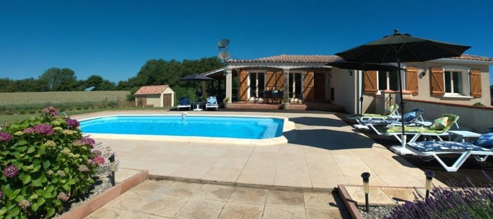 Lovely 3-bed Villa in Les Cammazes, 莱卡马兹 — 照片 1