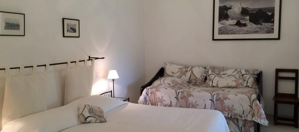 Guest house Maison Iratzean, Ascain — photo 1
