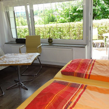 Gästezimmer & Ferienwohnung Berge, 希尔吉斯瓦尔德 — 照片 3