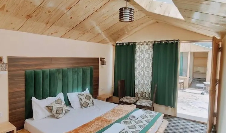 The Grand Lodge Pangong, Spangmik — photo 1