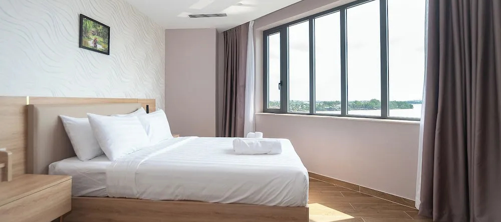 Bamboo Riverside Boutique Hotel, Chau Thanh — photo 1