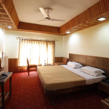 Vardaan Hotels - PatniTop, 帕特尼托普 — 照片 3