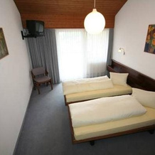 Hotel Restaurant Kerenzerberg, 北格拉鲁斯 — 照片 4