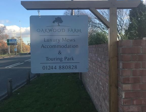Oakwood Farm Mews, Mollington — photo 1