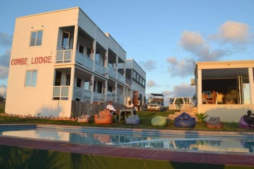 Cumbe Lodge, Chidenguele — photo 1