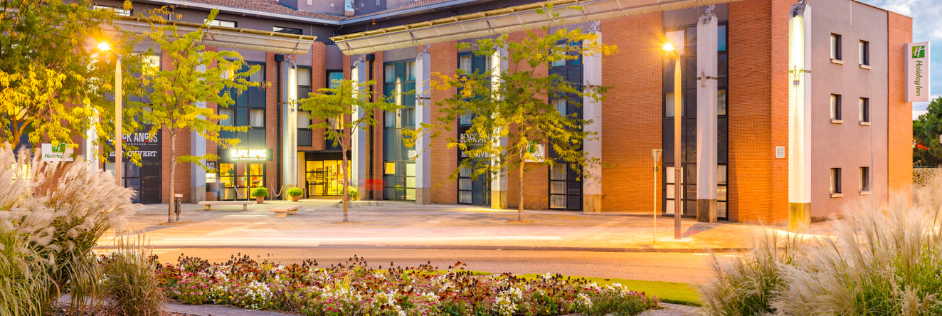 Holiday Inn Toulouse Airport by IHG, 布拉尼亚克 — 照片 1