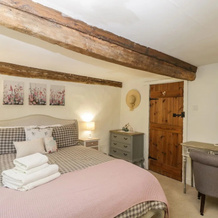Fox Den Cottage, Castle Combe — photo 4